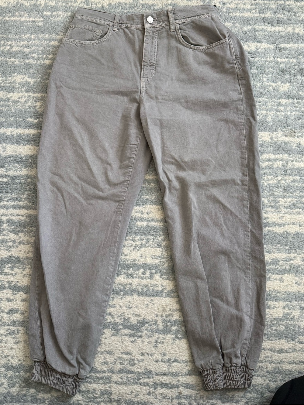 Zara Women's Jogger Jeans in Taupe Gray